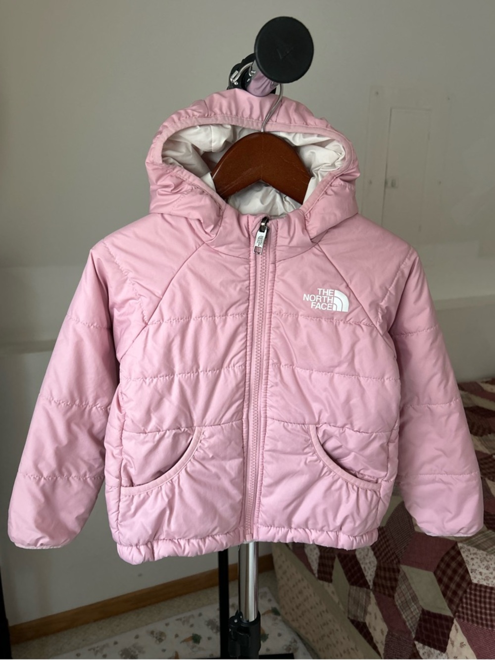 The North Face Reversible Perrito Hooded Puffer Jacket Pink 3T